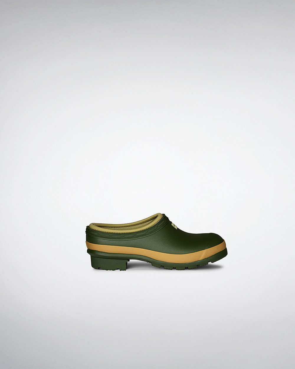 Hunter Gardener Clogs - Shop Online Womens Green - XHIFVE682